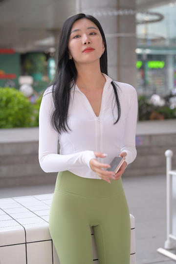 国产白浆喷水迅雷下载