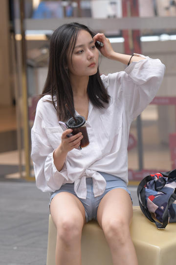 国产精品云霸高清中字